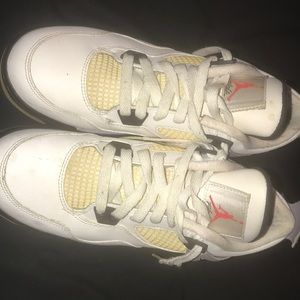 Jordan Retro Cement 4s